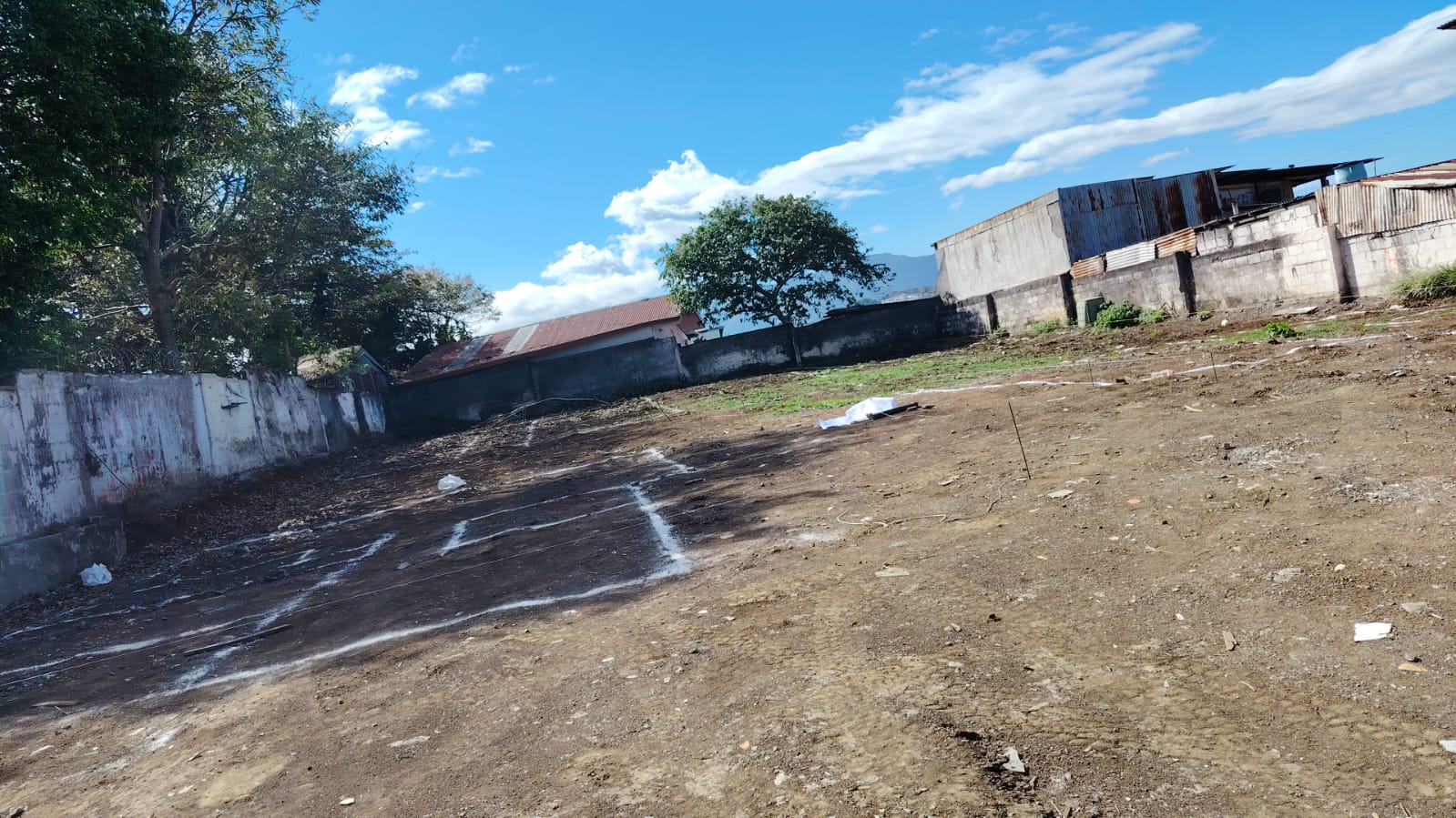 Preparación y nivelación de terreno